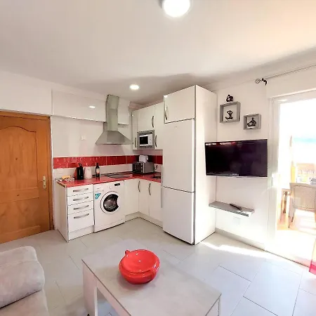 Appartement Comfortable In With Mountain View 25 M² & Balcony Nerja