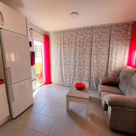 Comfortable In With Mountain View 25 M² & Balcony Nerja
