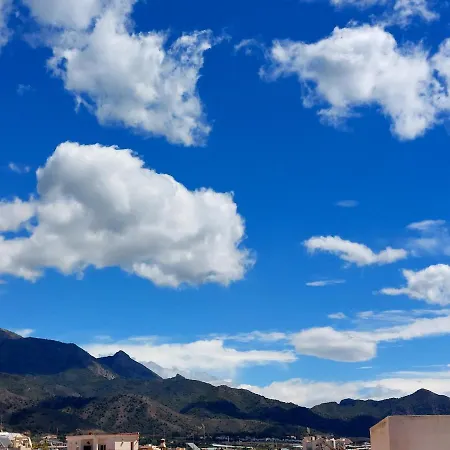 Appartement Comfortable In With Mountain View 25 M² & Balcony *