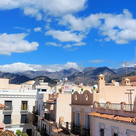 Comfortable In With Mountain View 25 M² & Balcony *